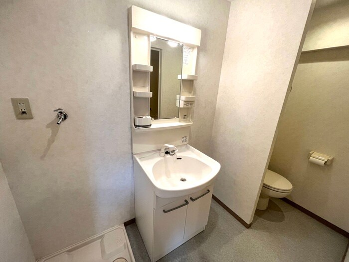 シャルレ服部の物件内観写真