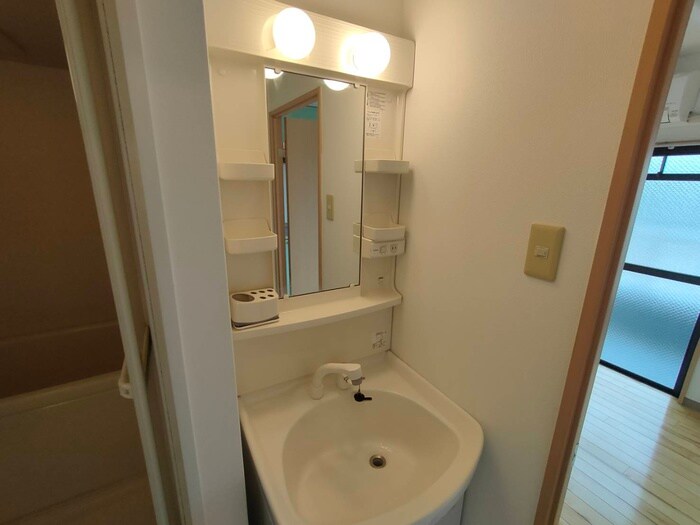 シャルレ服部の物件内観写真