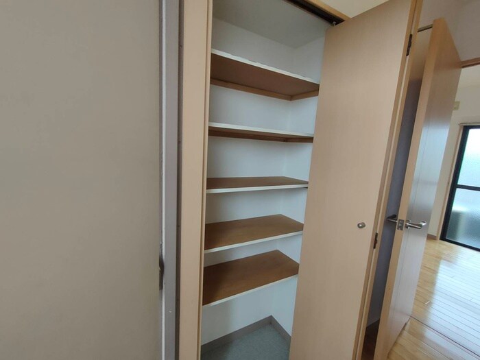 シャルレ服部の物件内観写真