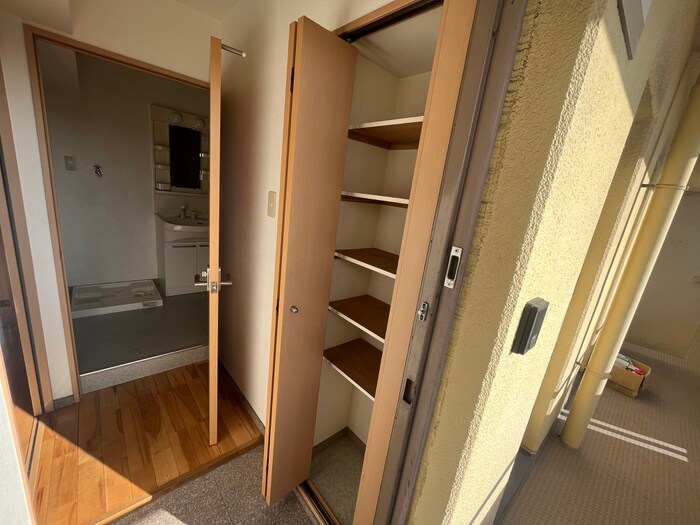 シャルレ服部の物件内観写真