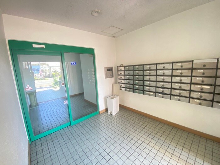 シェルマンションの物件外観写真