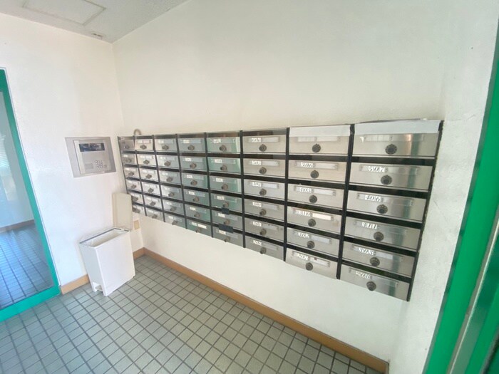 シェルマンションの物件外観写真