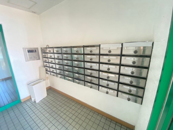 シェルマンションの物件外観写真