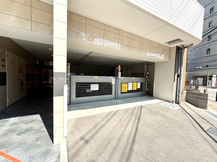 セレニテフラン野田阪神駅前の物件外観写真