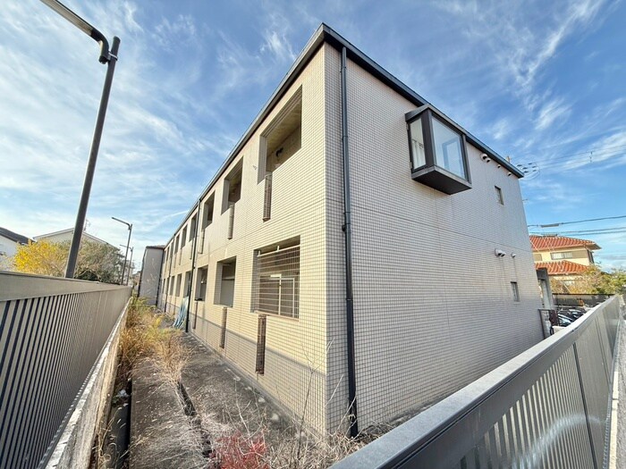 リアライズ富野荘の物件外観写真