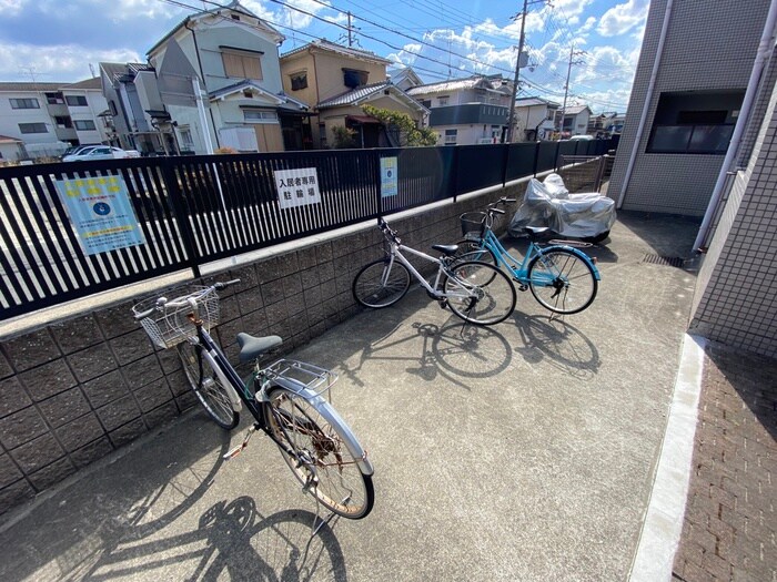 リアライズ富野荘の物件外観写真