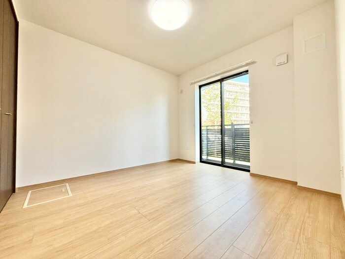 グリーンサム大久保Ⅱの物件内観写真