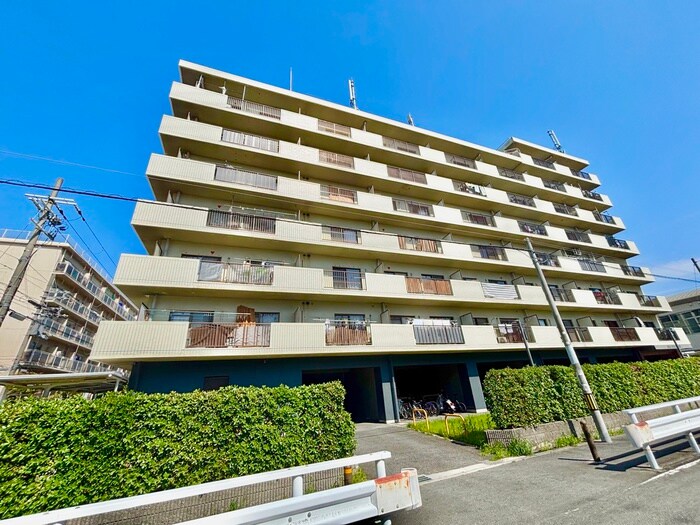 リベラルパレス平野の物件外観写真