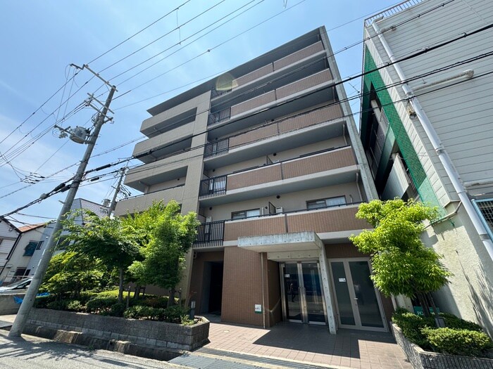 アモル甲東園の物件外観写真