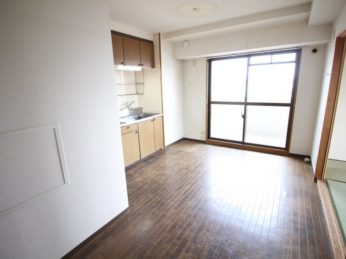 アモル甲東園の物件内観写真