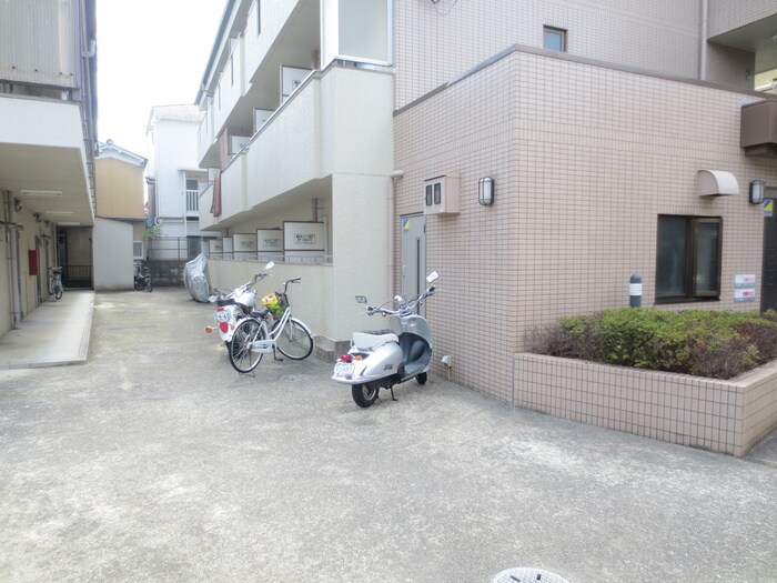 ベルコート太秦の物件外観写真