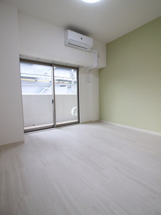 ガーデンクォーツ新梅田の物件内観写真