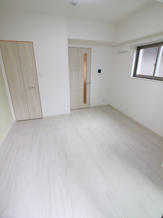 ガーデンクォーツ新梅田の物件内観写真