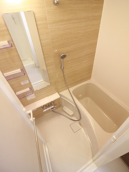 ガーデンクォーツ新梅田の物件内観写真