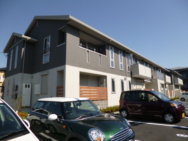 プレジールＡ棟の物件外観写真