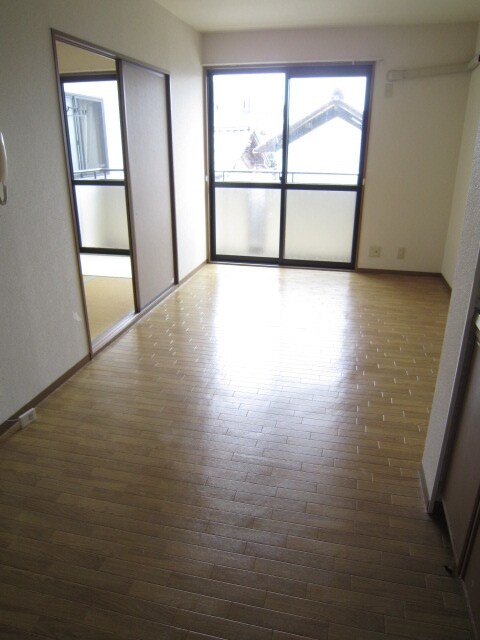 ドミールシャルマンの物件内観写真