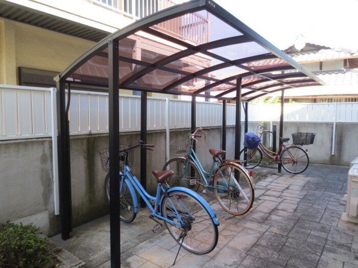 ドミールシャルマンの物件外観写真