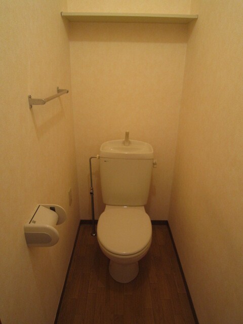 ドミールシャルマンの物件内観写真