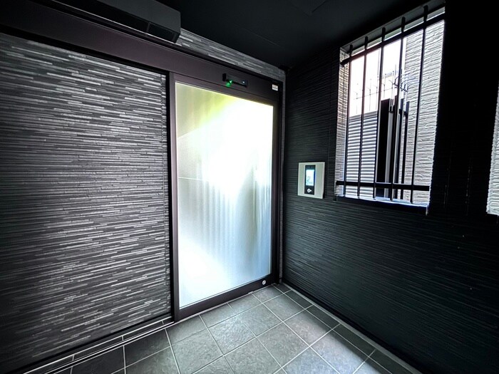 Mirei烏丸五条の物件外観写真