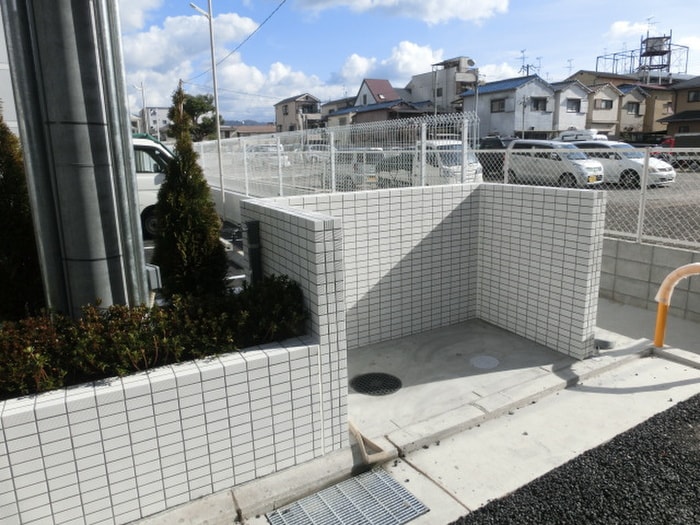 ルミエール久宝寺Ⅱの物件外観写真