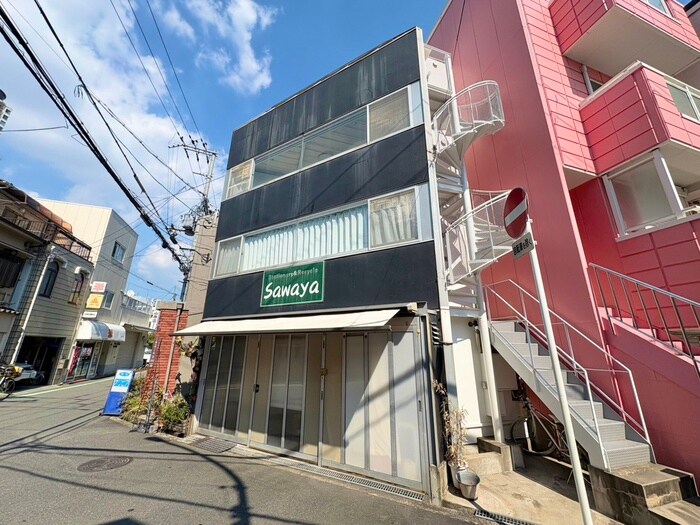 SAWASAKI APARTMENTの物件外観写真