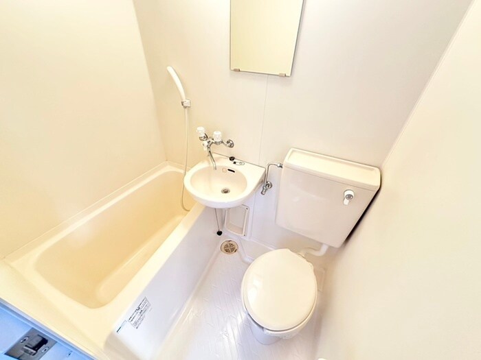 SAWASAKI APARTMENTの物件内観写真