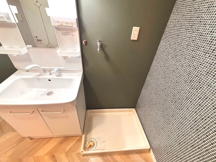 ラジュニ－ル春日丘の物件内観写真