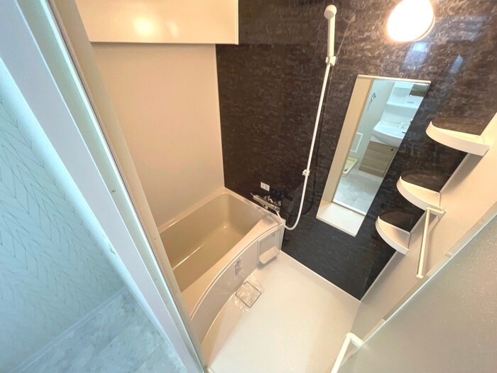 ラジュニ－ル春日丘の物件内観写真