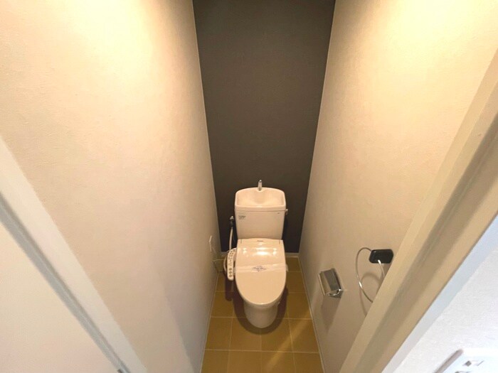 ラジュニ－ル春日丘の物件内観写真