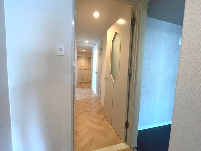 ラジュニ－ル春日丘の物件内観写真