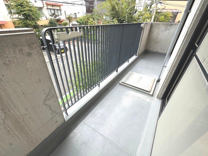 ラジュニ－ル春日丘の物件内観写真