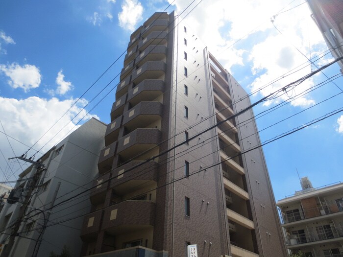 プレッツァ西宮の物件外観写真