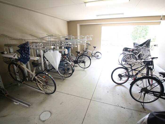 プレッツァ西宮の物件外観写真