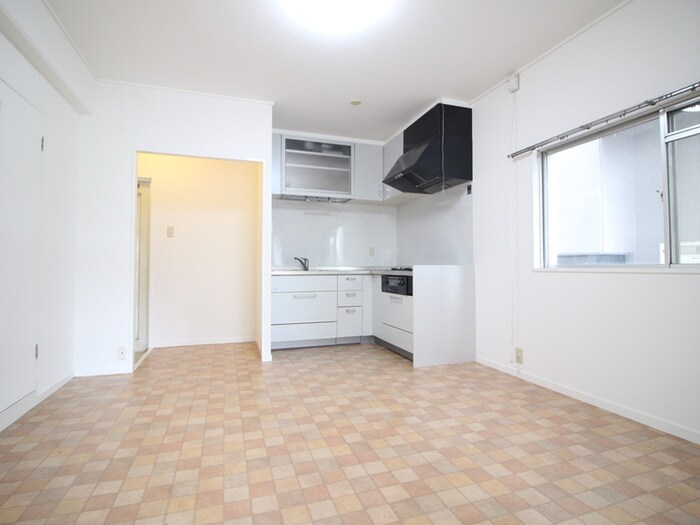 シャトレブランの物件内観写真