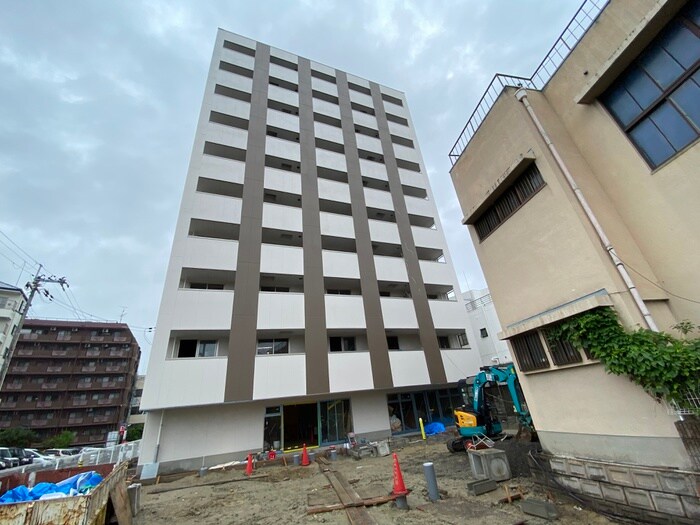 シエン枚方の物件外観写真