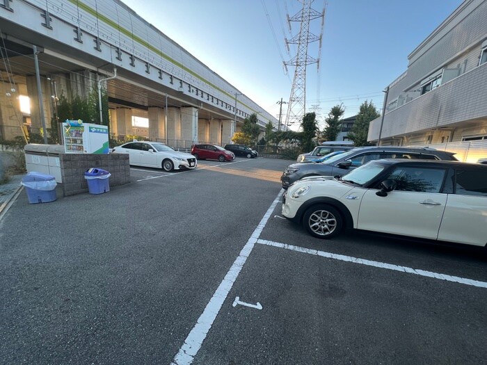 ONLYONE宝塚の物件外観写真