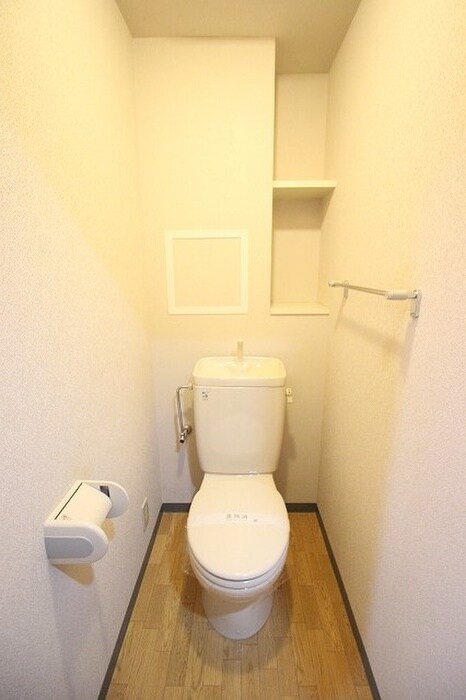 ジュネス二条の物件内観写真