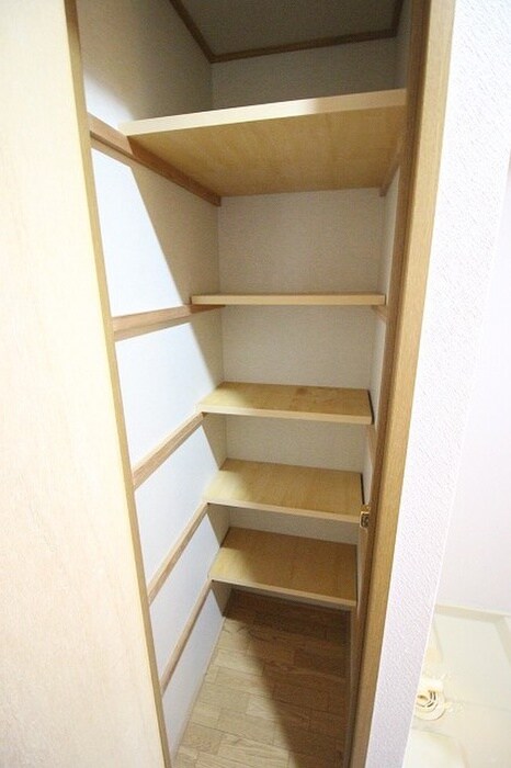 ジュネス二条の物件内観写真