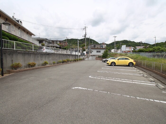 パルコプレッソⅠの物件外観写真