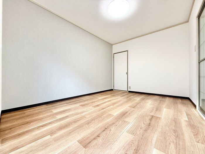 ハイツクリスタルあいりすＡ棟の物件内観写真