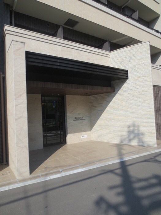 ﾚｼﾞｭｰﾙｱｯｼｭ福島ﾚｼﾞﾃﾞﾝｽ(306)の物件外観写真