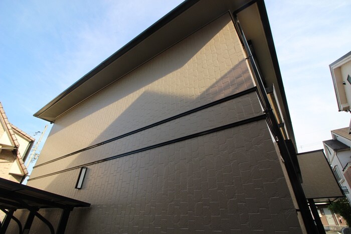 カ－サデルソルの物件外観写真