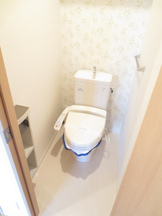 ブリリアン鳴滝の物件内観写真