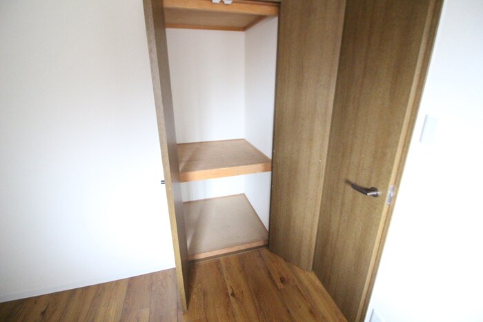 サンプラザ本山南の物件内観写真