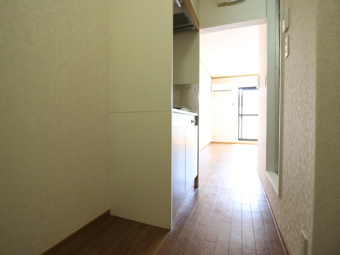 メゾン・コンフォ－ルの物件内観写真