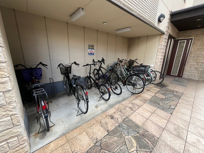 プレアデス東中本の物件外観写真