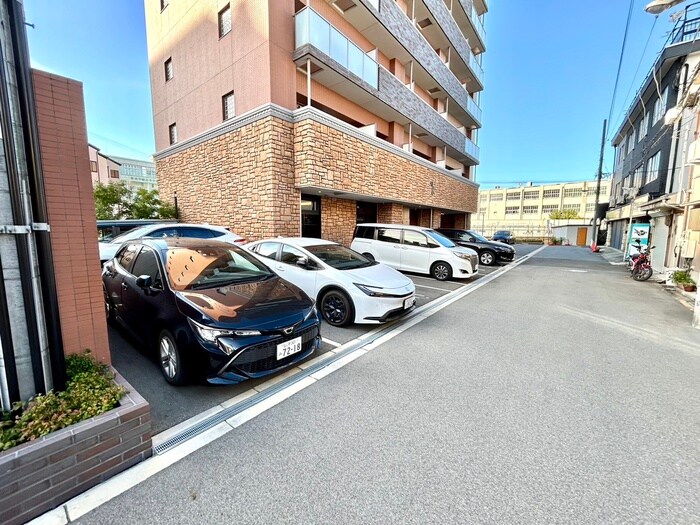 プレジオ十三の物件外観写真