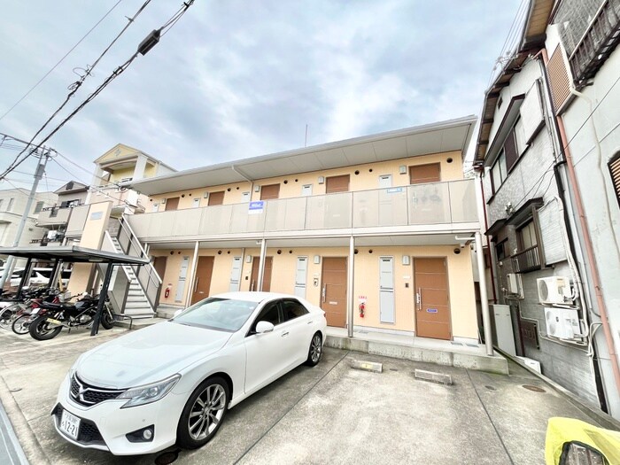 ベルシャンブルの物件外観写真