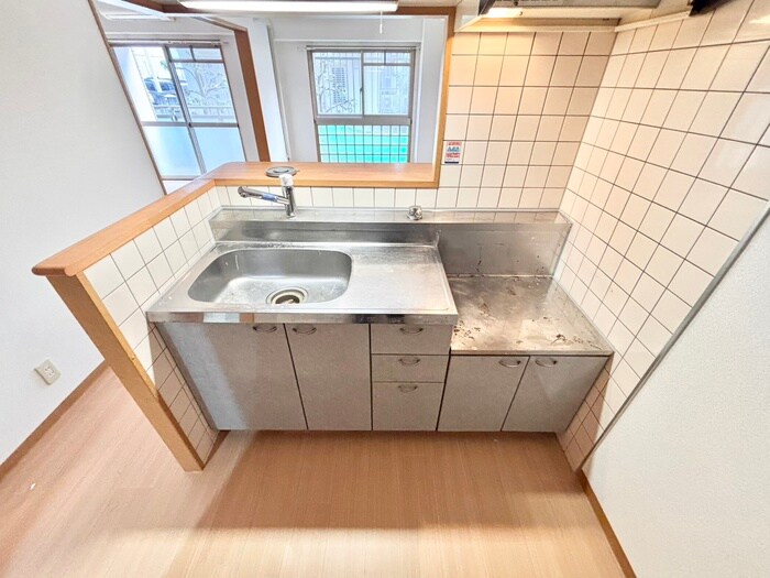 アバンザ－ルの物件内観写真