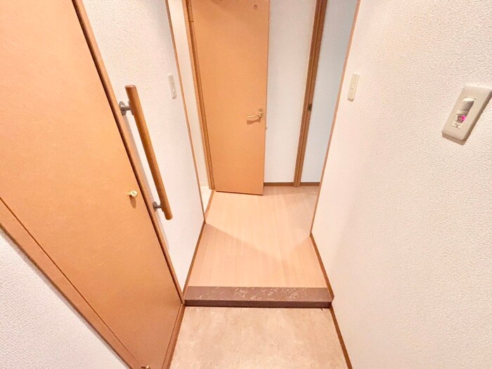 アバンザ－ルの物件内観写真